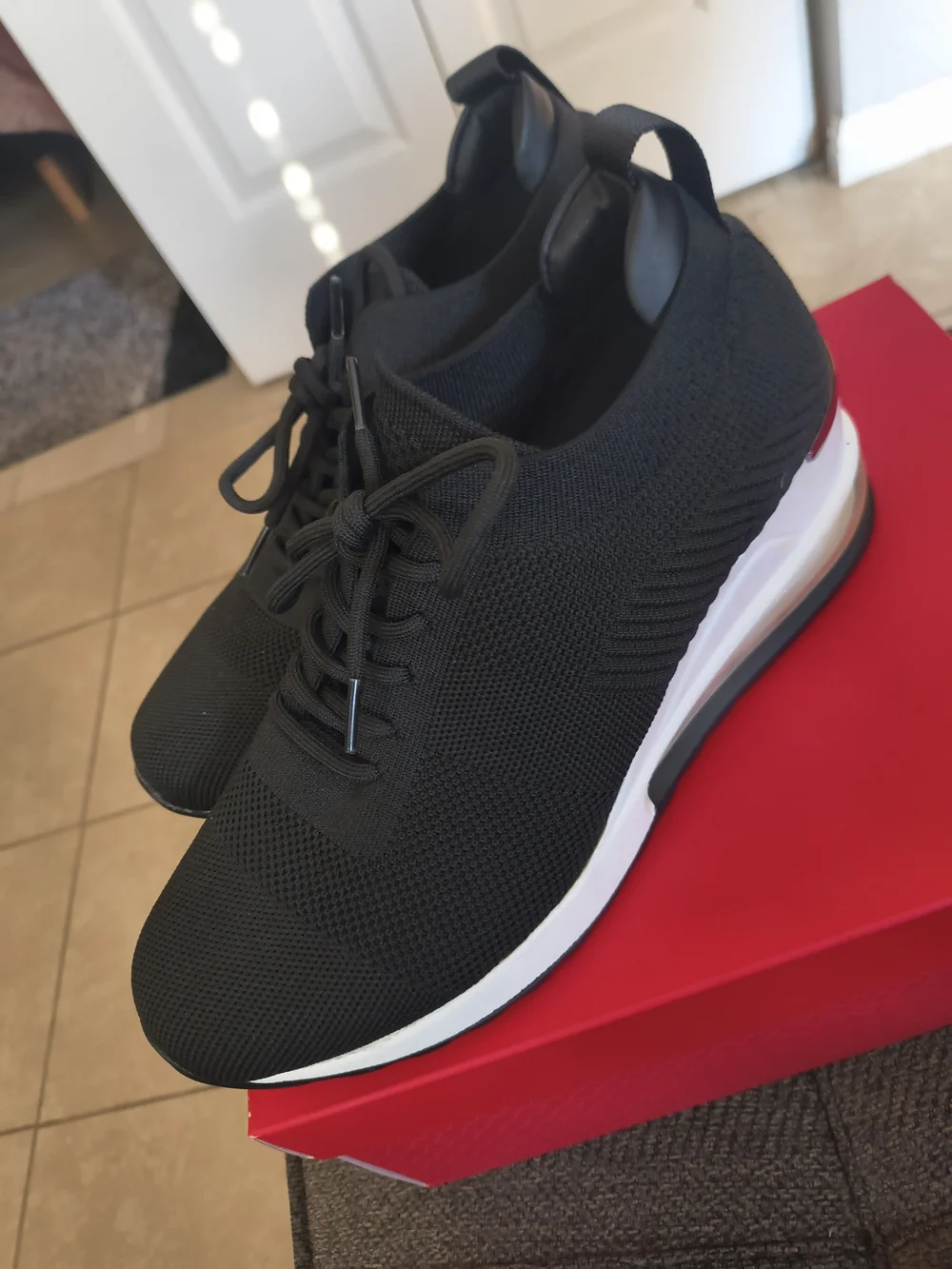 Woman Black Knit Athletic Sneakers - Lightweight Comfort
